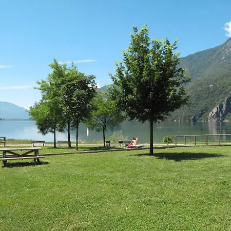 Locazione Turistica Casa Shiloe بيت للعطل